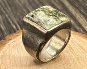 Vintage Brutalist Green Stone Ring Heavy Silver Signet Mid Century Modernist Statement