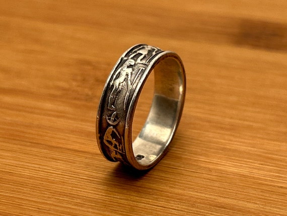 Vintage Sterling Silver Egyptian Revival Motif Band Ring