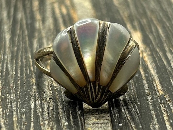 Exquisite Vintage Mother of Pearl Sterling Silver Statement Ring, Size 7.5, Unique Maker's Mark