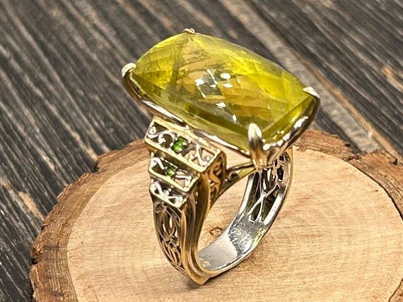 Michael Valitutti Lemon Quartz Ring Size 11 Gems en Vogue Sterling Silver Gold Vermeil Accents Heavy