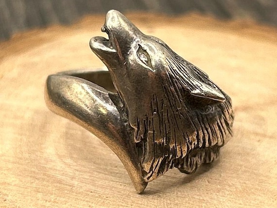 Sterling Silver Howling Wolf Head Ring, Size 7 3/4, Detailed Animal Spirit Jewelry, 925 Silver, S|M Maker's Mark