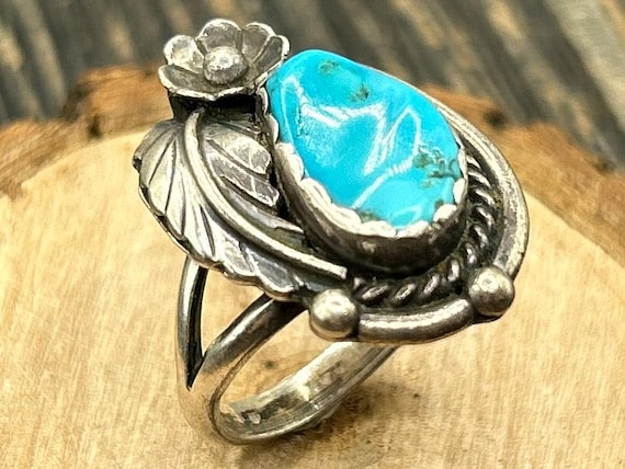 Vintage S. Spencer Navajo Turquoise and Sterling Silver Floral Leaf Ring, Size 7 1/4 | Southwestern Artisan Handcrafted Jewelry