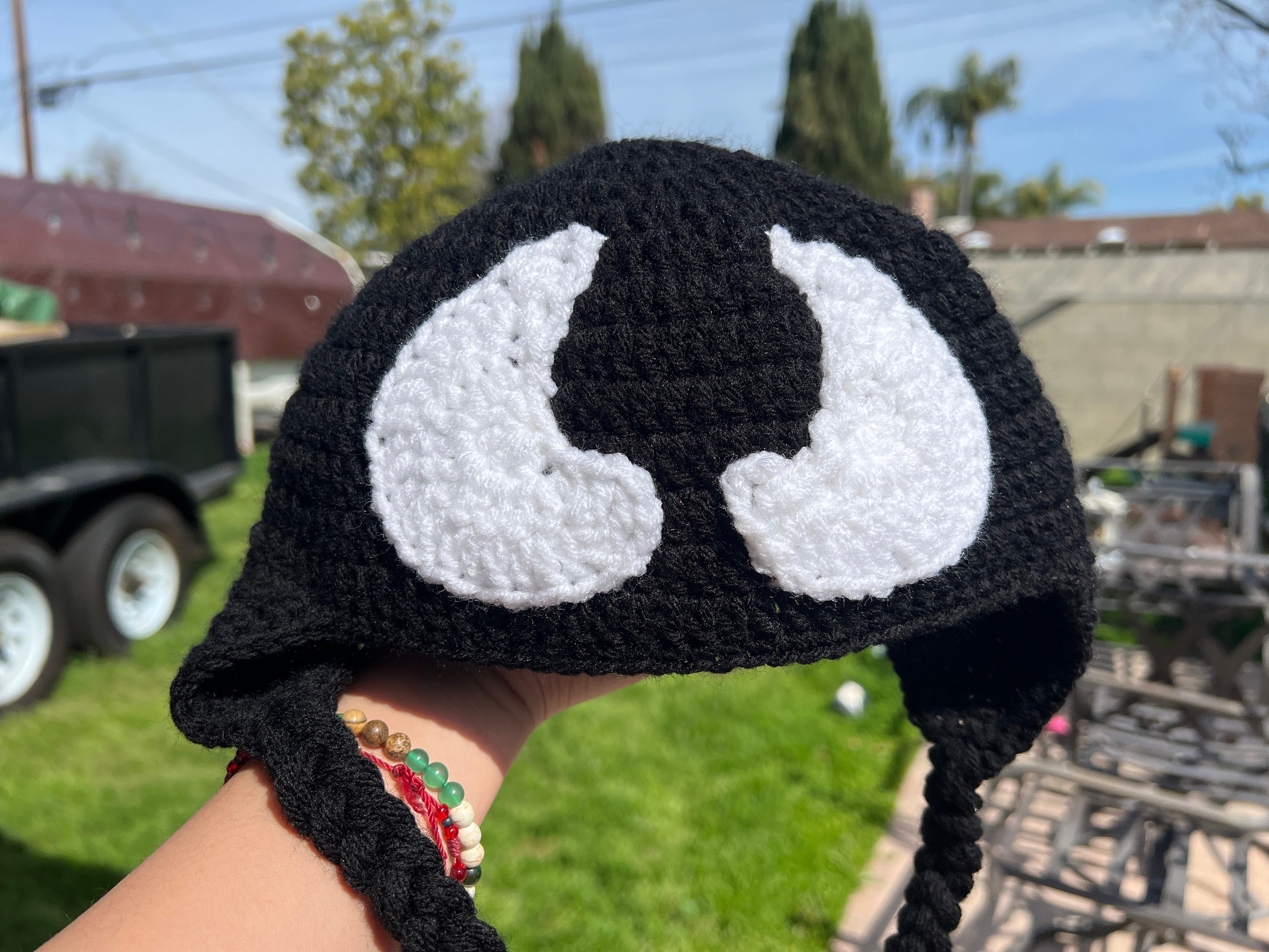 Marvel Venom Beanie Hat, Winter Knit Cap with Cuff and Face