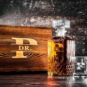 Personalized Whiskey Decanter Set, Groomsman Gift, Best Man Gift, Wedding Gift, Whiskey Gift For Men, Valentine's Day Gift, Retirement Gift