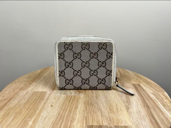 Authentic Gucci Luxury Compact Wallet GG - image 2