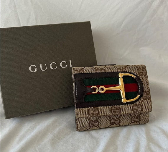 Authentic Gucci Luxury Compact Wallet GG
