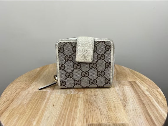 Authentic Gucci Luxury Compact Wallet GG - image 1