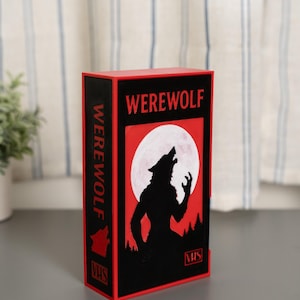 Coffret de pont Commandant loup-garou | Porte-cartes d'horreur VHS rétro | Support de rangement MTG