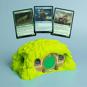 Coffre de terrasse Hobbit House | Porte-cartes Fantasy MTG | Cadeau geek pour lui | Organiseur inspiré du LOTR | Mallette de rangement Hobbiton