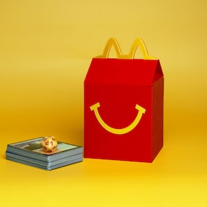 Coffret deck Happy Meal | Porte-cartes MTG pour 160 cartes | Rangement pour cadeaux et collectionneurs Magic the Gathering