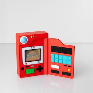 MTG Commander Deck Box 100+ Double Sleeved – Pokédex Retro Device Card Storage with Display Window image 6