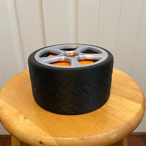 MTG Deck Box Tire Design – Unique Card Holder for Magic the Gathering, Racing-Inspired Storage