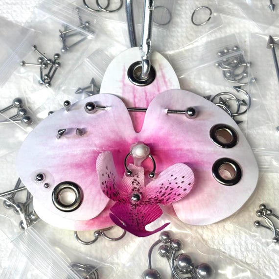 Pierced Orchid Keychain | Gothic Trendy Grundge Keychain for