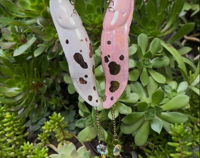 Banana Slug Window Charm