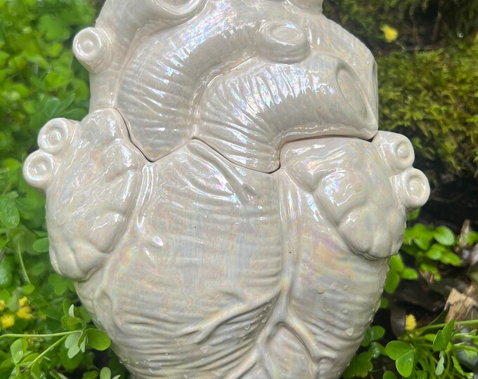 Pearlescent Heart