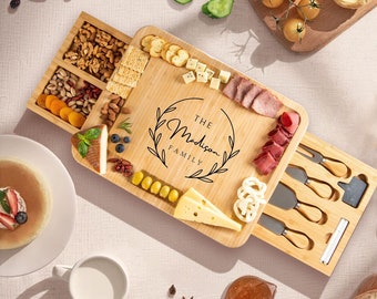 Ensemble personnalisé de planches de charcuterie, cadeau pour les couples, idée de cadeau de grand-mère de la fille, cadeau pour maman, cadeau pour la belle-mère, cadeau de Noël