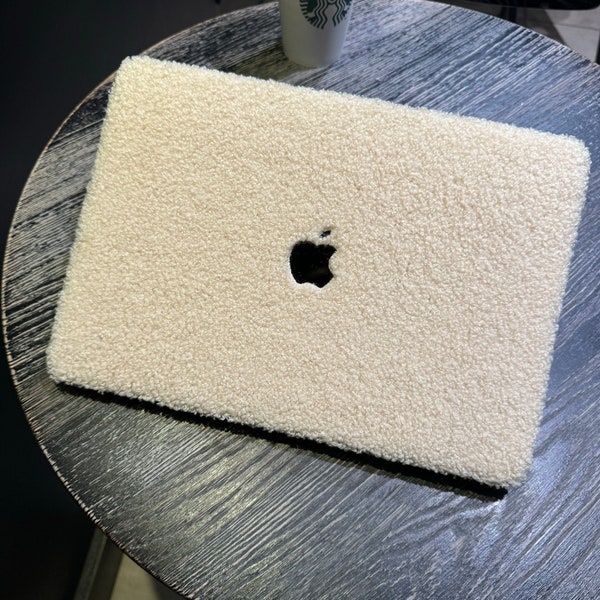 Teddy Furry Fluffy Bouclé Peluche Texturée Apple MacBook Pro Air Retina Ordinateur portable 13 14 15 16 pouces Housse Housse Crème Blanc Beige Doux 13,6