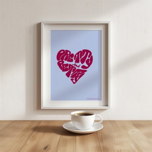 Pretty and Petty, póster de lettering A5, A4 y A3, letras a mano, letras ilustradas en azul y rojo, carteles gráficos minimalistas, decoración boho