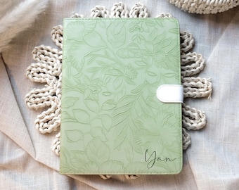 Green Embossed Flower Personalized Leather iPad Case for iPad Air 11" 13", iPad Pro 11" 13",iPad 10th Gen, iPad Mini 6/7,Retro Floral Cover