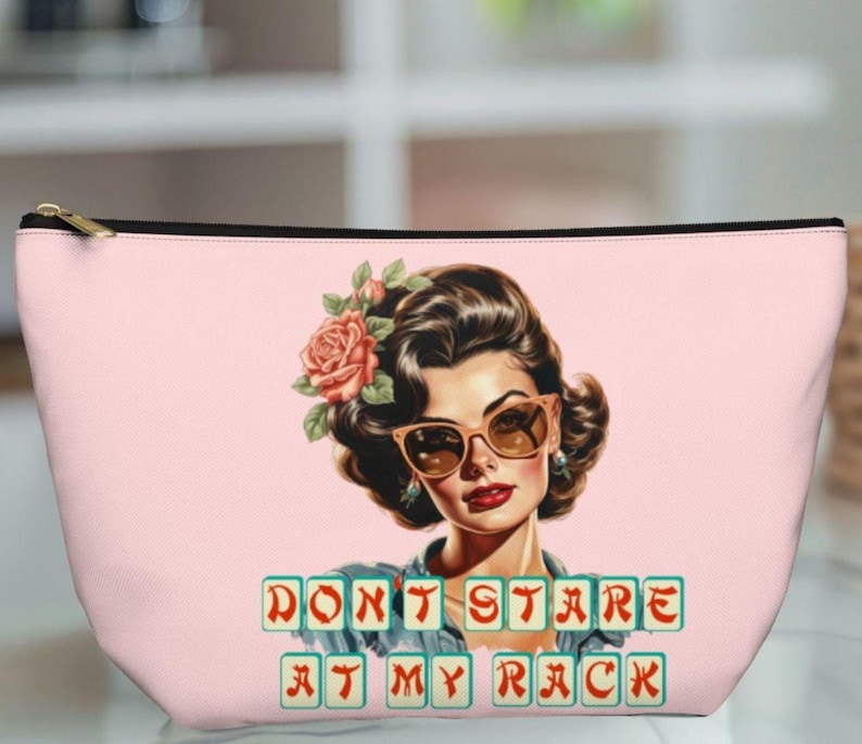 Bolsa para fichas de Mahjong, divertida bolsa con la frase "No mires mi estante", regalo de cumpleaños para jugadores, regalo para amantes del juego Mahjong, bolsa con monedas de Mahjong imagen 1