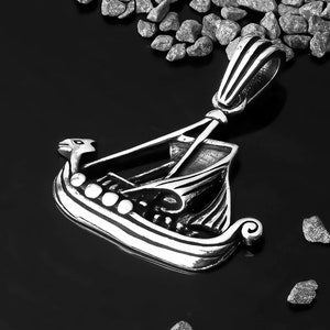925 Silver Pirate Ship Mens Pendant