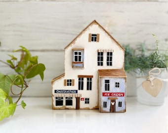 Rustic houses, small wooden houses, driftwood houses, recycled wood, country cottages, rustic home decor, nursery decor, Christmas decor