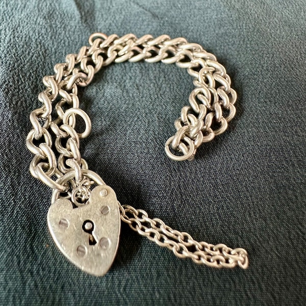 Vintage sterling silver curb link charm bracelet - Birmingham hallmark