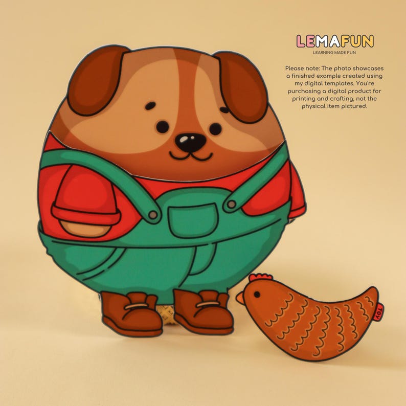 Puede incluir: Plantilla de artesan&iacute;a en papel imprimible de un perro de dibujos animados con un mono y una camisa roja, sosteniendo una gallina marr&oacute;n con una cresta roja. El perro tiene un pelaje marr&oacute;n, una nariz negra y ojos marrones. La gallina tiene un cuerpo marr&oacute;n con un pico amarillo y patas amarillas. El texto "TOY" est&aacute; impreso en el cuerpo de la gallina.