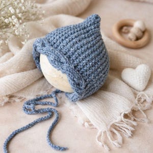 Pixie Bonnet Zopfmuster: Baby Grössen 0-12 Monate (PDF Anleitung)