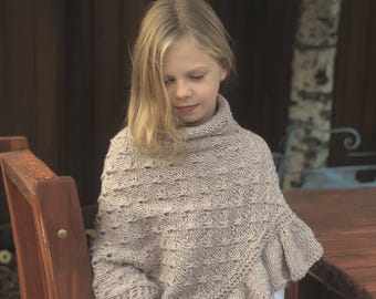 Gebreid ponchopatroon met rucherand – stersteektextuur (pdf-patroon)