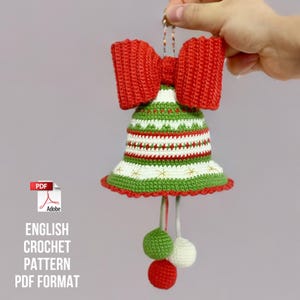 かぎ針編みのクリスマスベルのおもちゃのパターン、あみぐるみのかぎ針編みのクリスマスオーナメント、かぎ針編みのスカンジナビアのパターン