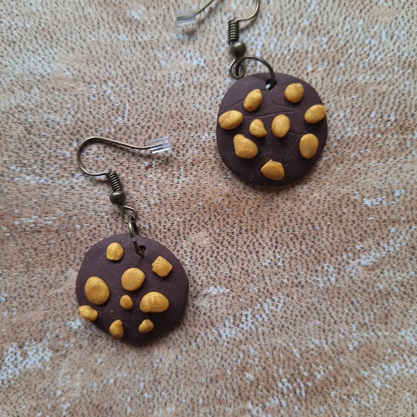 Boucles d'oreilles cookie en pâte fimo entièrement faite à la main