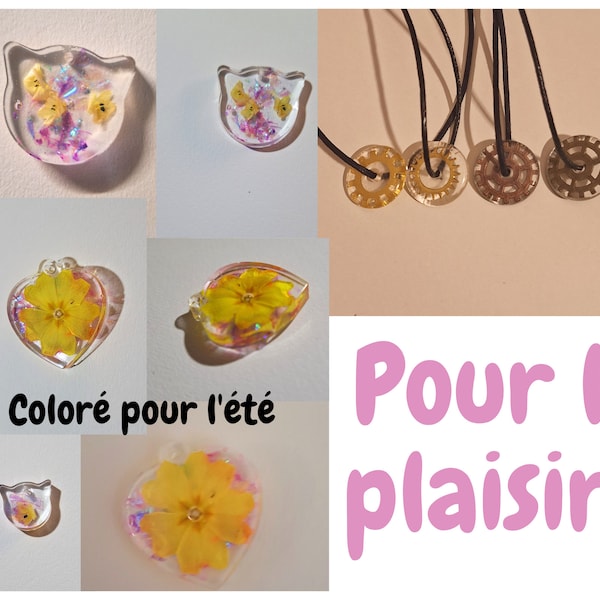 Colliers pendentifs en résine epoxy fait entièrement à la main ( plusieurs modèles uniques dispo)