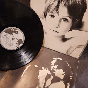 U2 &#39;Boy&#39; CBS Very Rare First Pressing Vinyl Record Ireland HOLY GRAIL!!