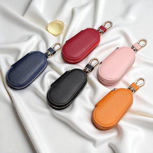 Mini Leather Car Key Case, Car Key Pouch, Compact Key Holder, Hanging Key Holder, PU Leather Key Storage, Stylish Key Organiser