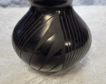 Signed Mata Ortiz Blackware Pottery Vase Attributed to Manuel G Quezada Hand Etched Black on Black Olla Vessel