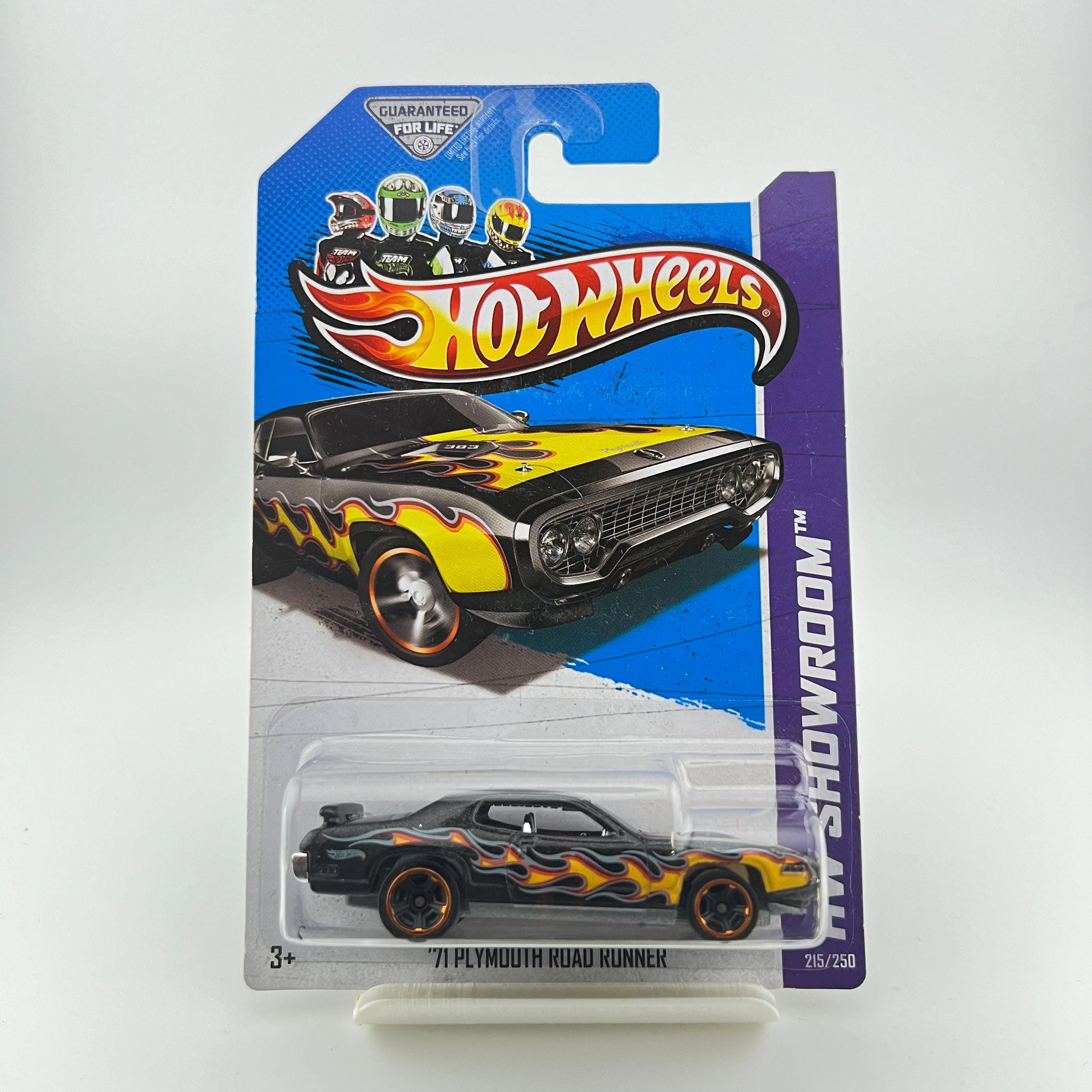 HOT WHEELS Bundle Old - Plymouth Road Runner - BMW 2002 - 2012