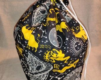 Zodiac dice bag, extra-large, yellow or black, reversible