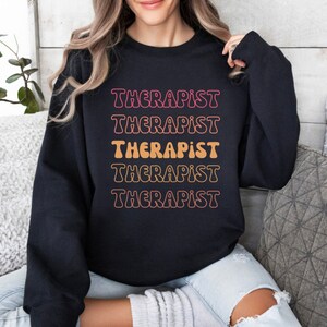 Therapeut Shirt Therapeut Geschenk Geschenk für Therapeut Therapie Sweatshirt Mentale Gesundheit Shirt Bewusstsein Shirt Ratgeber Shirt Psychologe Shirt