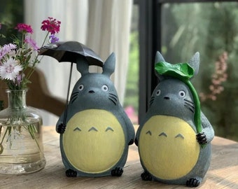 Décoration de jardin Totoro en résine - Ornements créatifs de dessins animés pour filles - Cadeau d'anniversaire unique - Charmante décoration d'intérieur avec des figurines Totoro fantaisistes