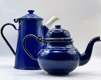 A beautiful set of blue enamel teapots (1930's - Vintage) - Eyecatcher - Made in Holland