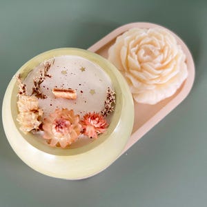 Cadeauset sojakaars, gipspot met gedroogde bloemen, housewarmingcadeau