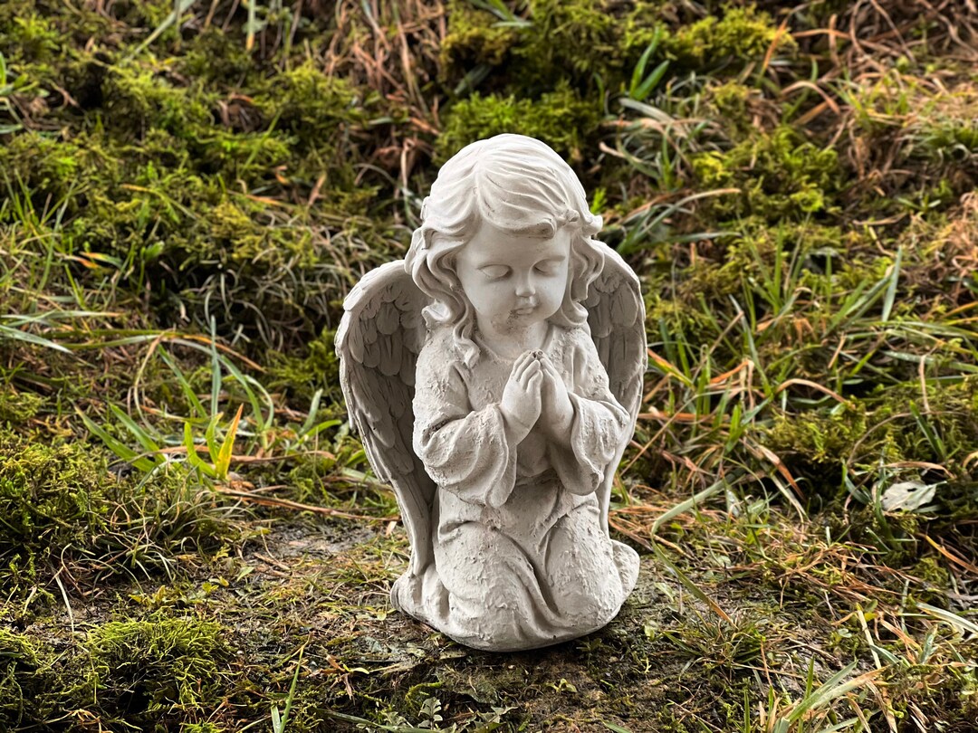 Stone Angel Figurine Praying Angel Memorial Statue Concrete Religious Lawn Ornament Yard