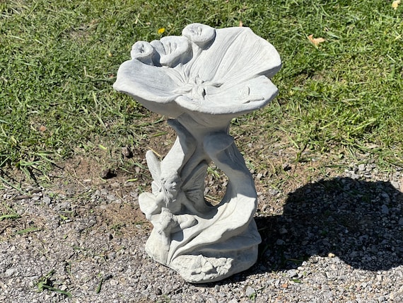 Large Birdbath Concrete Sculpture 20" Cement Leaf Bird Bath Bowl Statue Outdoor Stone Bird Feeder Statuary Lawn Ornament Backyard Decoration