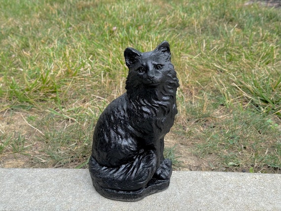 Black Cat Statue Garden Concrete Kitty Sculpture Stone Sitting Cat Statuary Realistic Memorial Pet Decoration Cement Outdoor Lawn Ornament