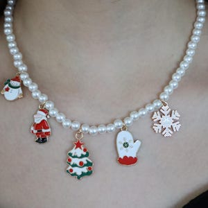 Christmas Beaded Pendant Necklace, Christmas Holiday Necklace, Christmas Tree and Santa Claus Necklace, Snowflake Necklace, Christmas Gift