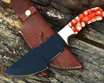 Custom Handmade D2 Steel Beautiful black Powder With Brass And Resin Handle Tracker knife, Hunting Knife For Gift