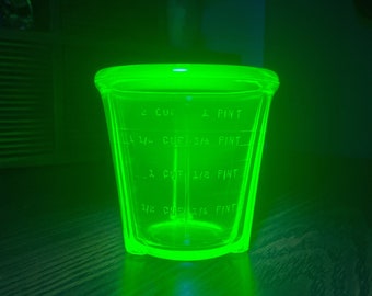 Uranium Glass Measuring Cup