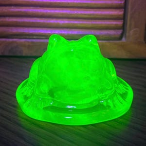 Uranium Vaseline Frog