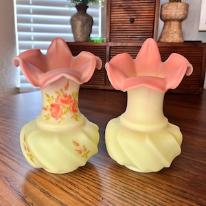 Fenton Burmese Wave Crest 2pc Set